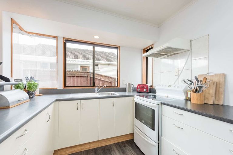 Photo of property in 16a Ranui Road, Stoke, Nelson, 7011