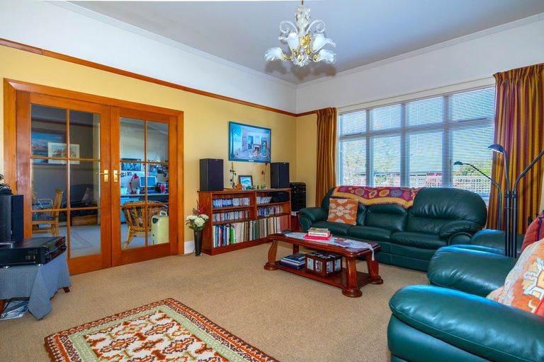 Photo of property in 4 George Street, Geraldine, 7930