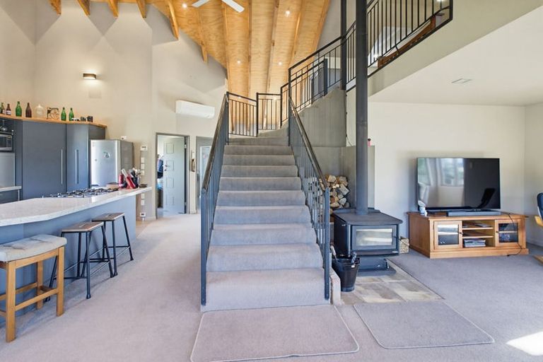 Photo of property in 8 Westoe Street, Waikaia, 9778