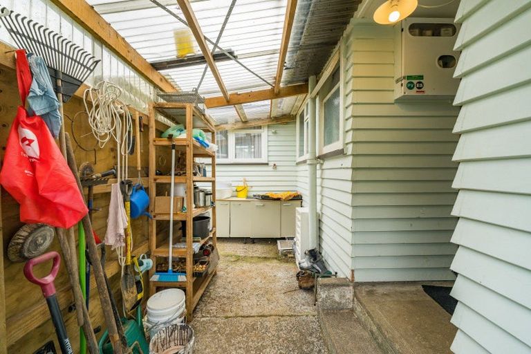 Photo of property in 15 Williams Avenue, Ohura, 3926