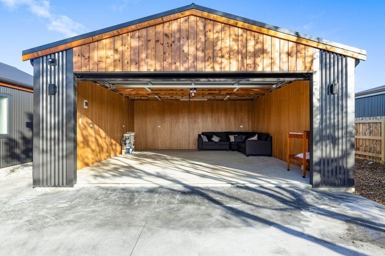 Photo of property in 120 Severn Street, Clifton, Invercargill, 9812