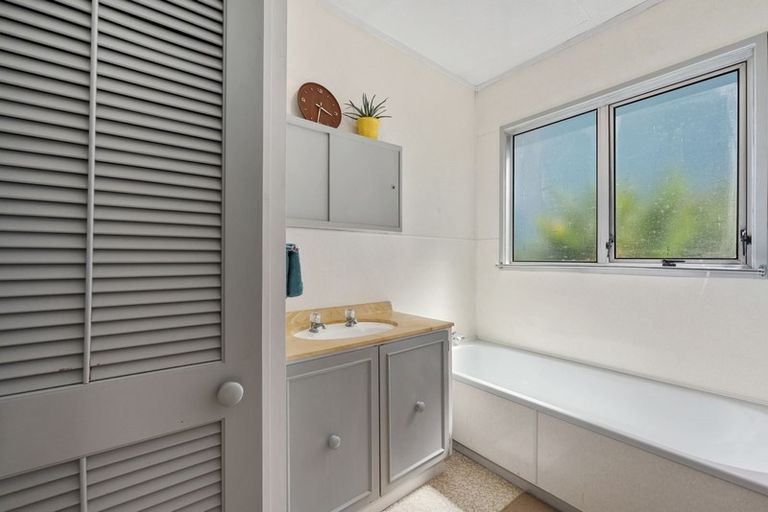 Photo of property in 9/66 Victoria Road, Devonport, Auckland, 0624