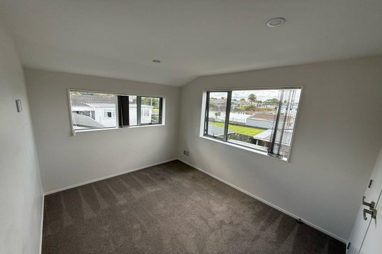 Photo of property in 74d Thompson Terrace, Manurewa, Auckland, 2102