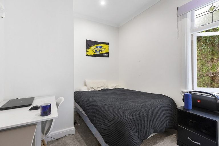 Photo of property in 7 Mana Street, Vogeltown, Wellington, 6021