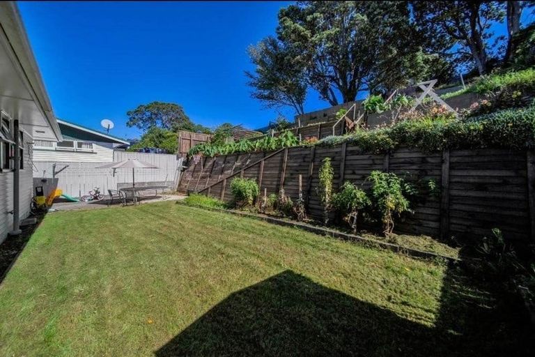 Photo of property in 10 Taunton Place, Lynmouth, New Plymouth, 4310