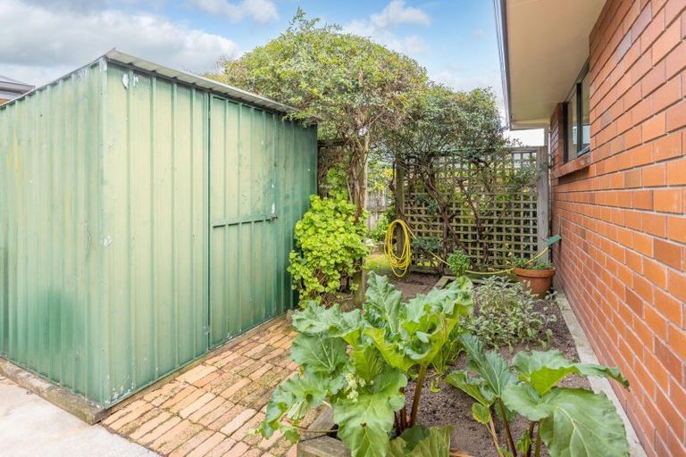 Photo of property in 12 Kirk Close, Rototuna, Hamilton, 3210