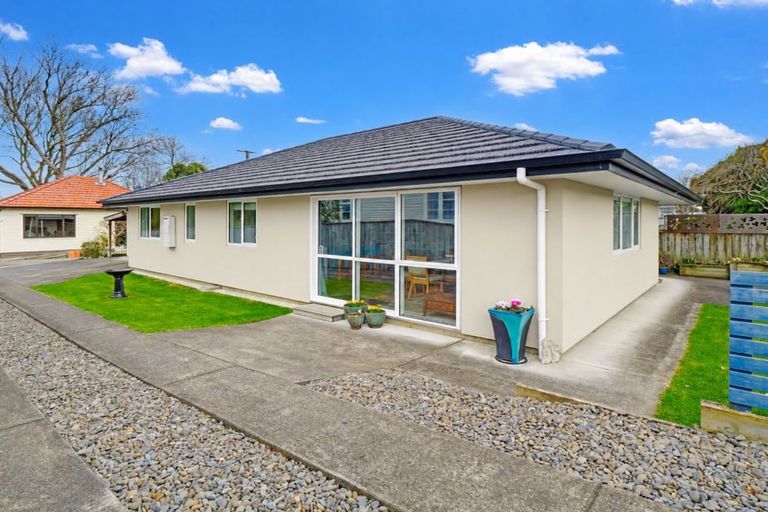 Photo of property in 27a Peakes Road, Saint Johns Hill, Whanganui, 4501