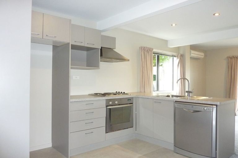 Photo of property in 6/28 Southampton Street, Sydenham, Christchurch, 8023