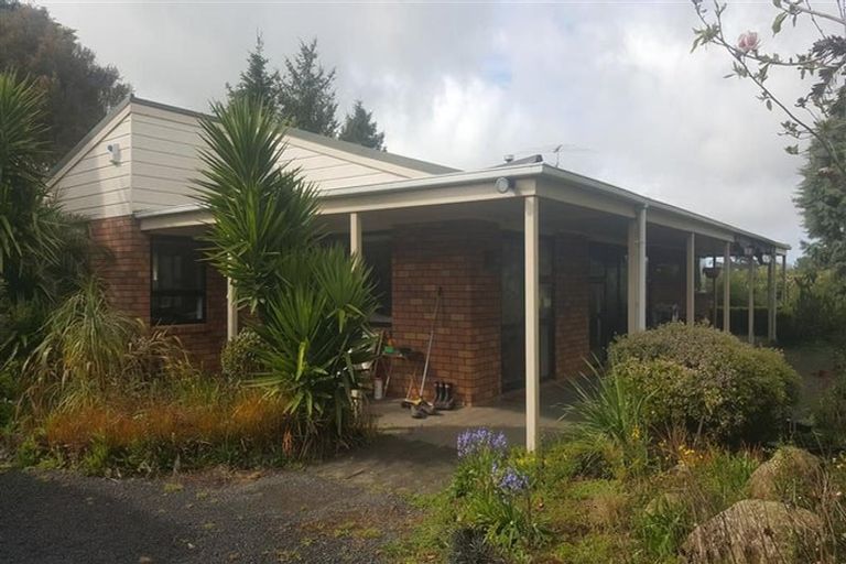 Photo of property in 35 Smith Road, Waiuku, 2682