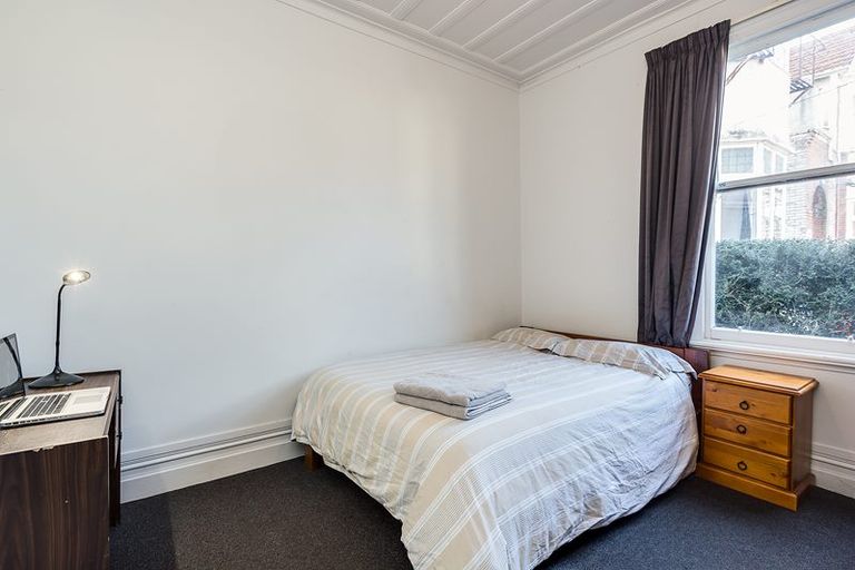 Photo of property in 654 Castle Street, North Dunedin, Dunedin, 9016