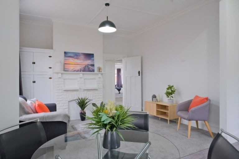 Photo of property in 124 Fitzroy Street, Forbury, Dunedin, 9012