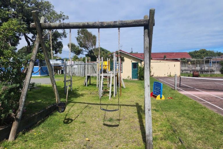 Photo of property in 20 Tasman Road, Otaki Beach, Otaki, 5512