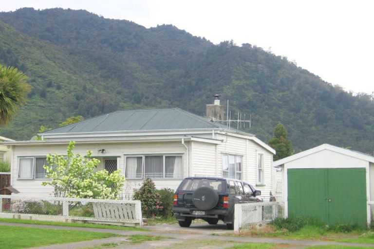 Photo of property in 10 Shakespeare Street, Te Aroha, 3320