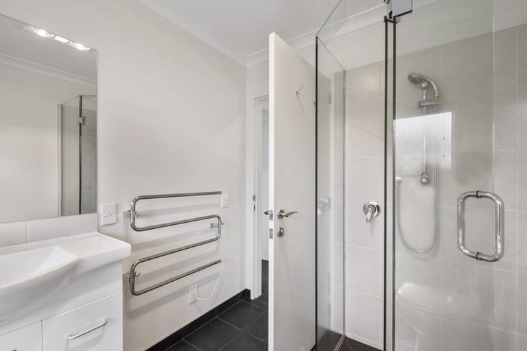 Photo of property in 15 Bodes Lane, Kinloch, Taupo, 3377