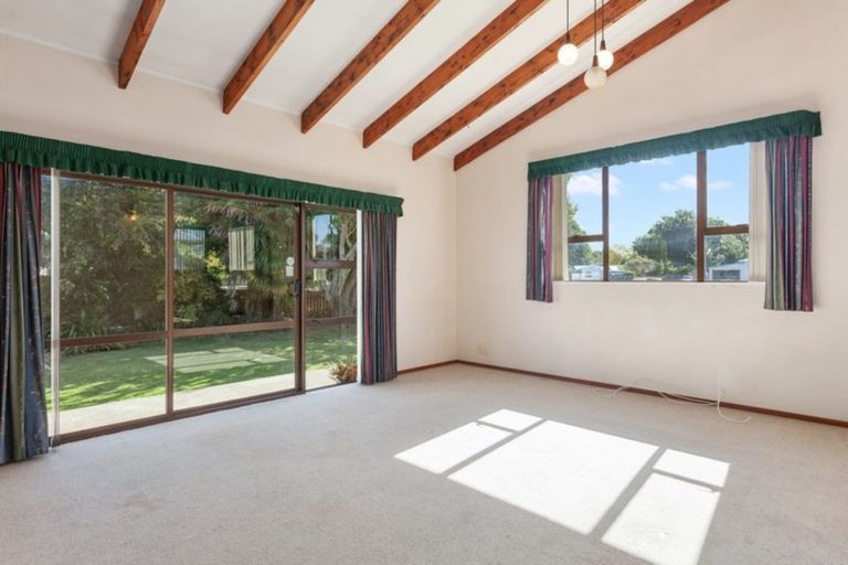 Photo of property in 2 Ratima Place, Whakatane, 3120