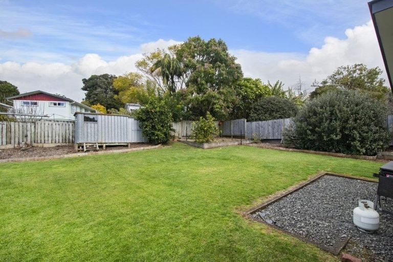 Photo of property in 10 Crawford Crescent, Te Kamo, Whangarei, 0112