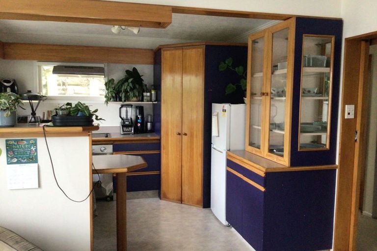 Photo of property in 33 Viewmont Drive, Harbour View, Lower Hutt, 5010