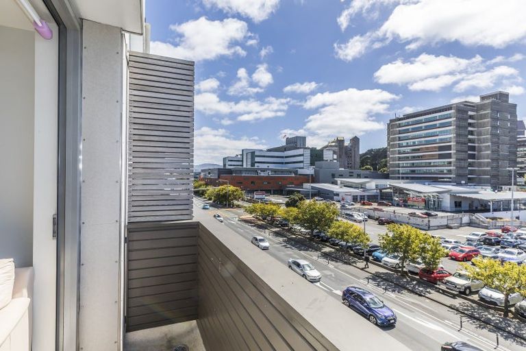 Photo of property in Masina Apartments, 312/80 Riddiford Street, Newtown, Wellington, 6021