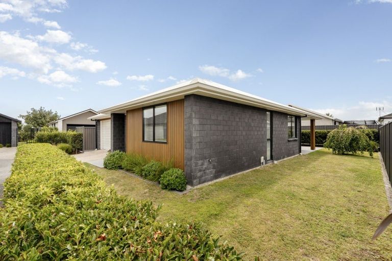 Photo of property in 8 Shannon Lane, Pyes Pa, Tauranga, 3112