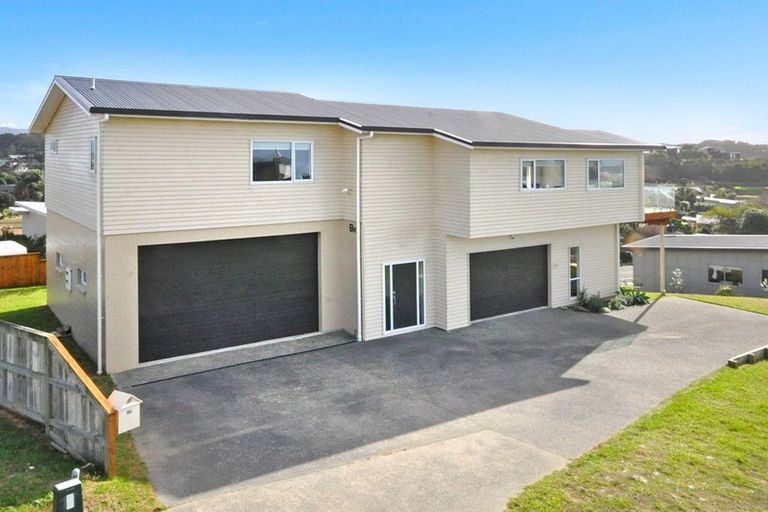 Photo of property in 9b Cornwall Way, Mangawhai Heads, Mangawhai, 0505