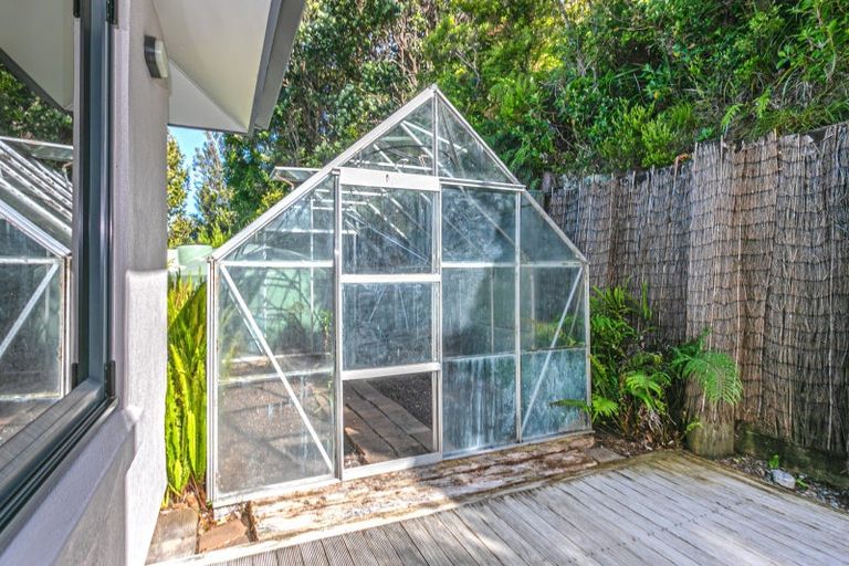 Photo of property in 5 Tirinui Crescent, Tairua, 3508