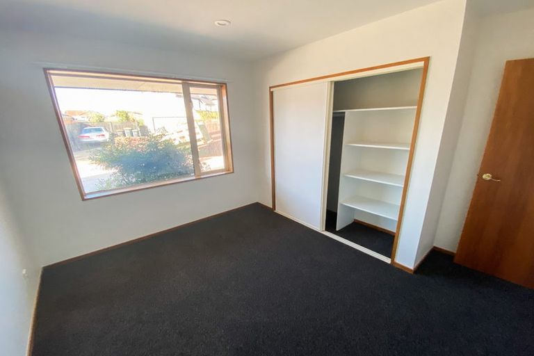 Photo of property in 57 Blue Gum Place, New Brighton, Christchurch, 8083