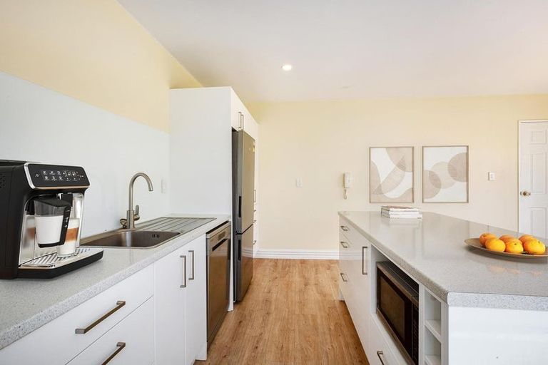 Photo of property in 16g Hobson Street, Thorndon, Wellington, 6011