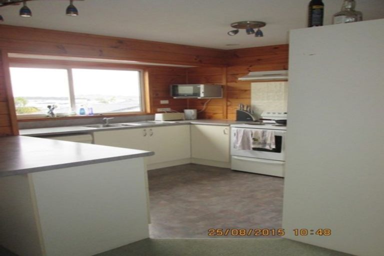 Photo of property in 1 Graham Collins Drive, Windsor Park, Auckland, 0632
