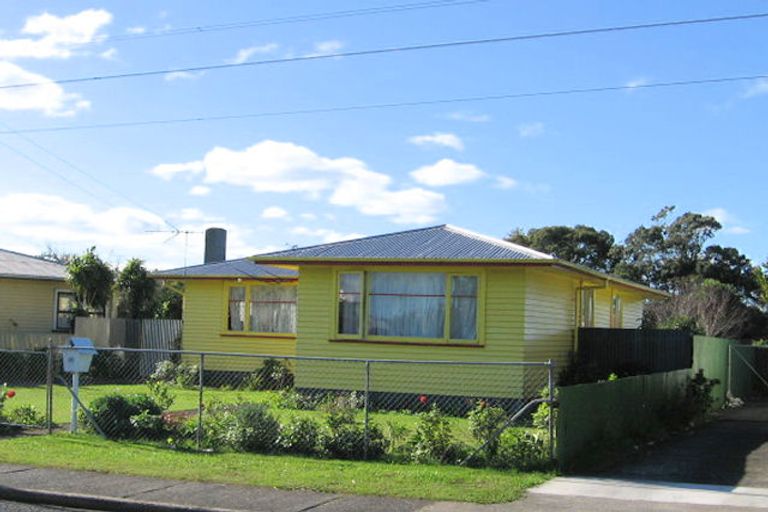 Photo of property in 32 Everitt Road, Otara, Auckland, 2023