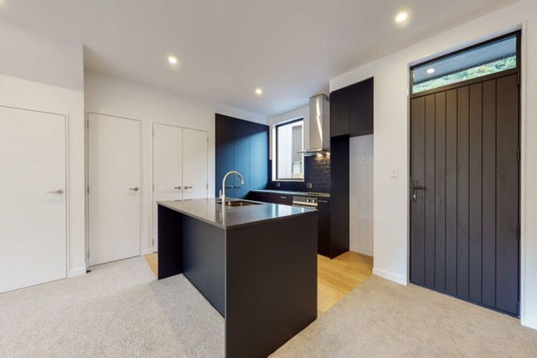 Photo of property in 49 Rua Kai Way, Brooklyn, Wellington, 6021