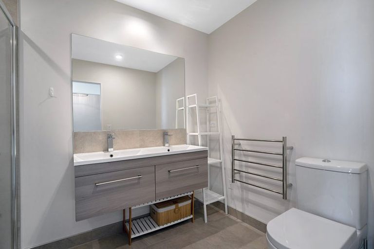 Photo of property in 34 Memorial Park Lane, Hobsonville, Auckland, 0618