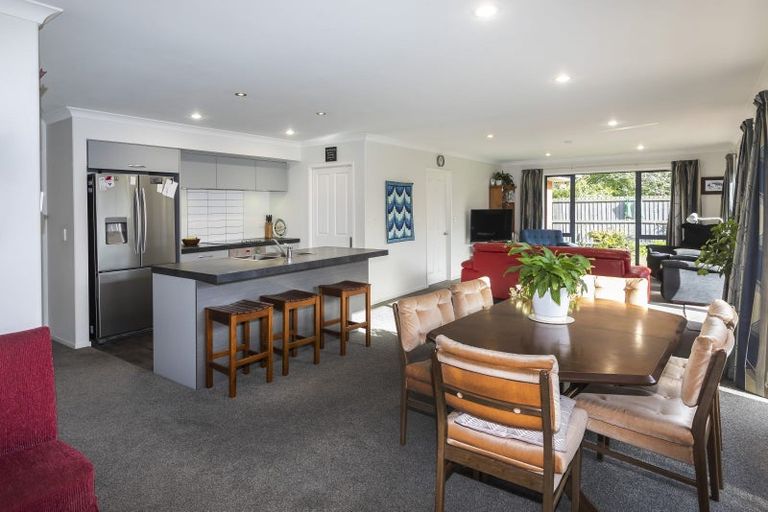 Photo of property in 14 Garforth Green, Halswell, Christchurch, 8025