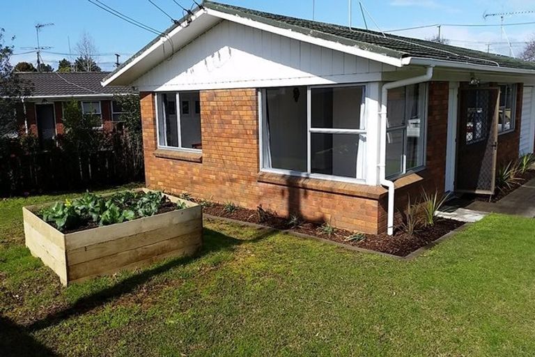 Photo of property in 1/18 Harwood Road, Mount Wellington, Auckland, 1060