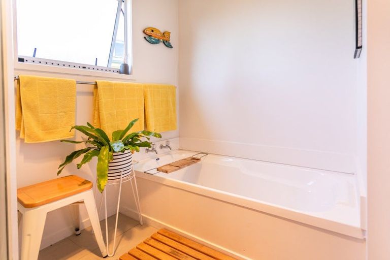 Photo of property in 120 Pepe Road, Tairua, 3508