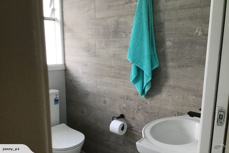 Photo of property in 40 Thomas Crescent, Western Heights, Rotorua, 3015