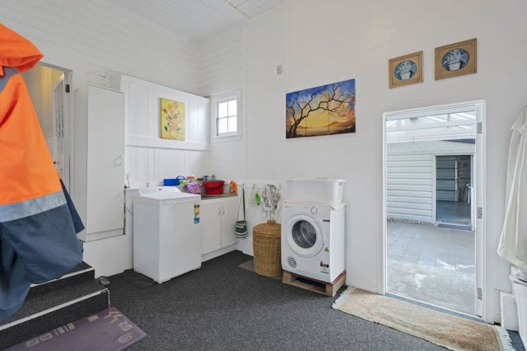 Photo of property in 20 Pembroke Road, Stratford, 4332