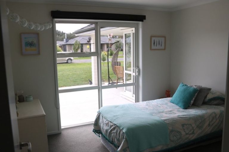 Photo of property in 55 Garth Road, Levin, 5571