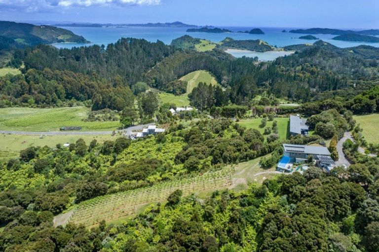 Photo of property in 34b Otamarua Road, Russell, 0272
