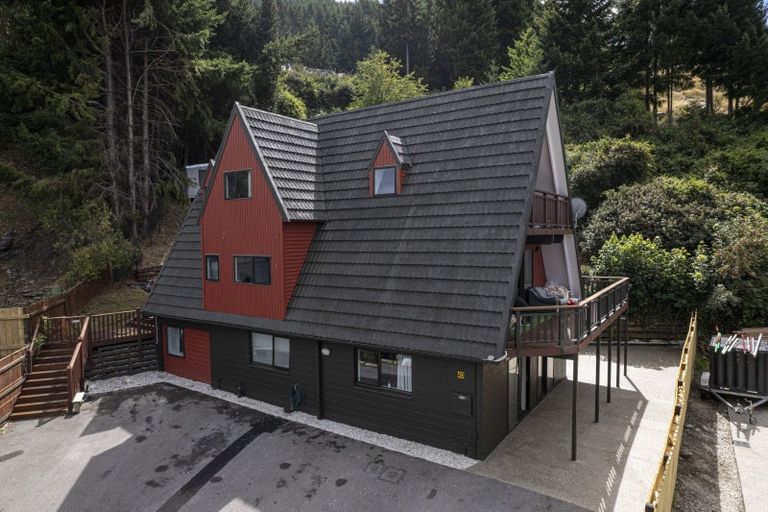 Photo of property in 40 Avalon Crescent, Fernhill, Queenstown, 9300