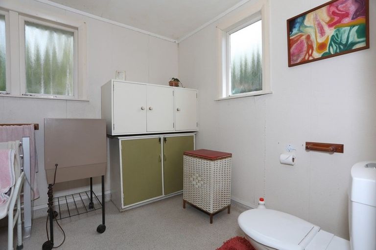 Photo of property in 30 Cuba Street, Marton, 4710