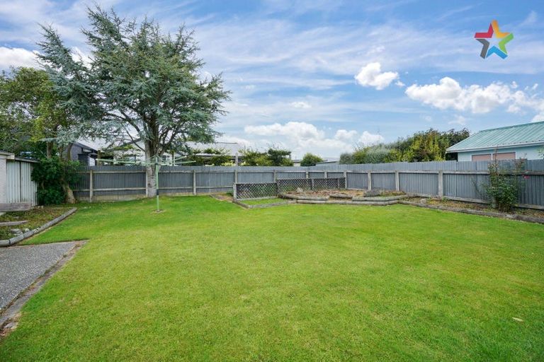 Photo of property in 13 Pine Crescent, Hargest, Invercargill, 9810