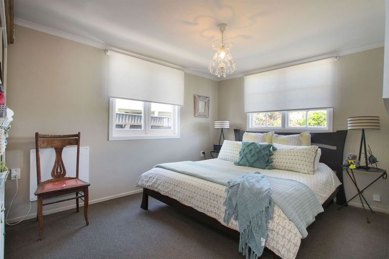 Photo of property in 75a Torkar Road, Clarks Beach, 2122