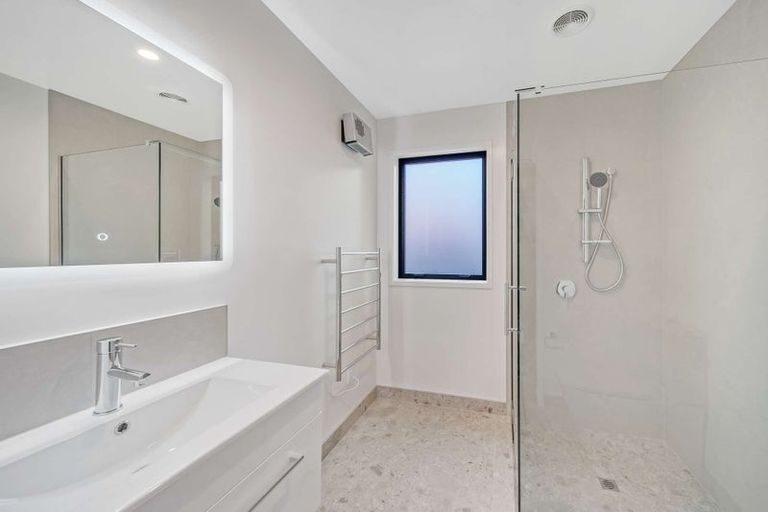 Photo of property in 2/557 Cranford Street, Papanui, Christchurch, 8052