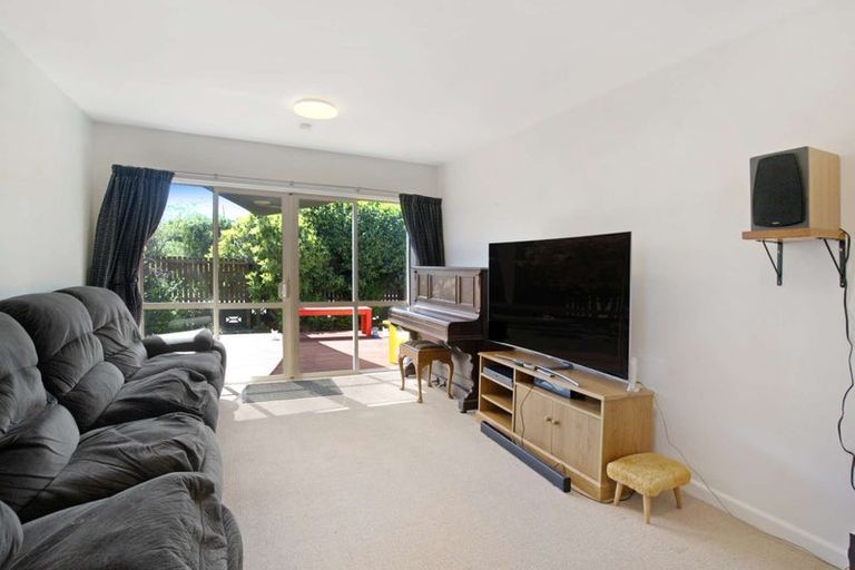 Photo of property in 19 Riwai Street, Templeton, Christchurch, 8042