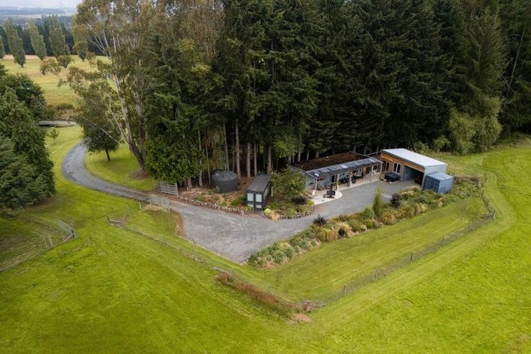 Photo of property in 84 Cover Street, Lumsden, 9730