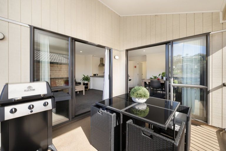 Photo of property in 3/19 Glencarron Place, Bethlehem, Tauranga, 3110