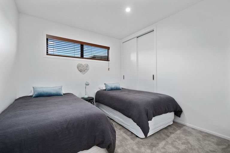 Photo of property in 86 Infinity Drive, Wanaka, 9305