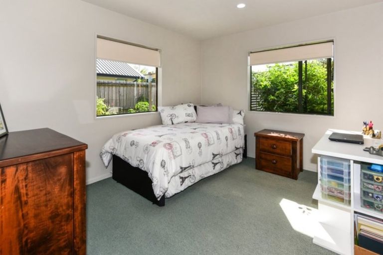 Photo of property in 10a Manly Place, North New Brighton, Christchurch, 8083
