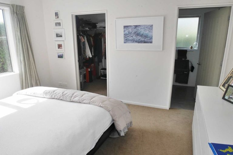 Photo of property in 5 Thomas Cane Lane, Hillmorton, Christchurch, 8024