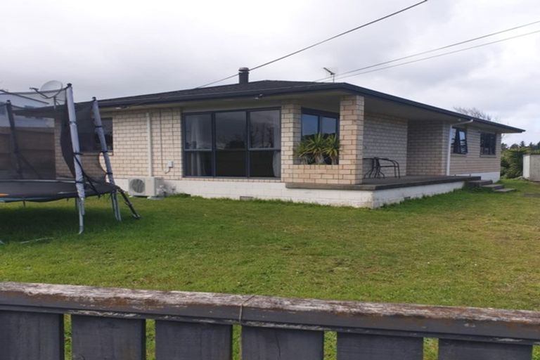 Photo of property in 15 Colombo Road, Waiuku, 2123